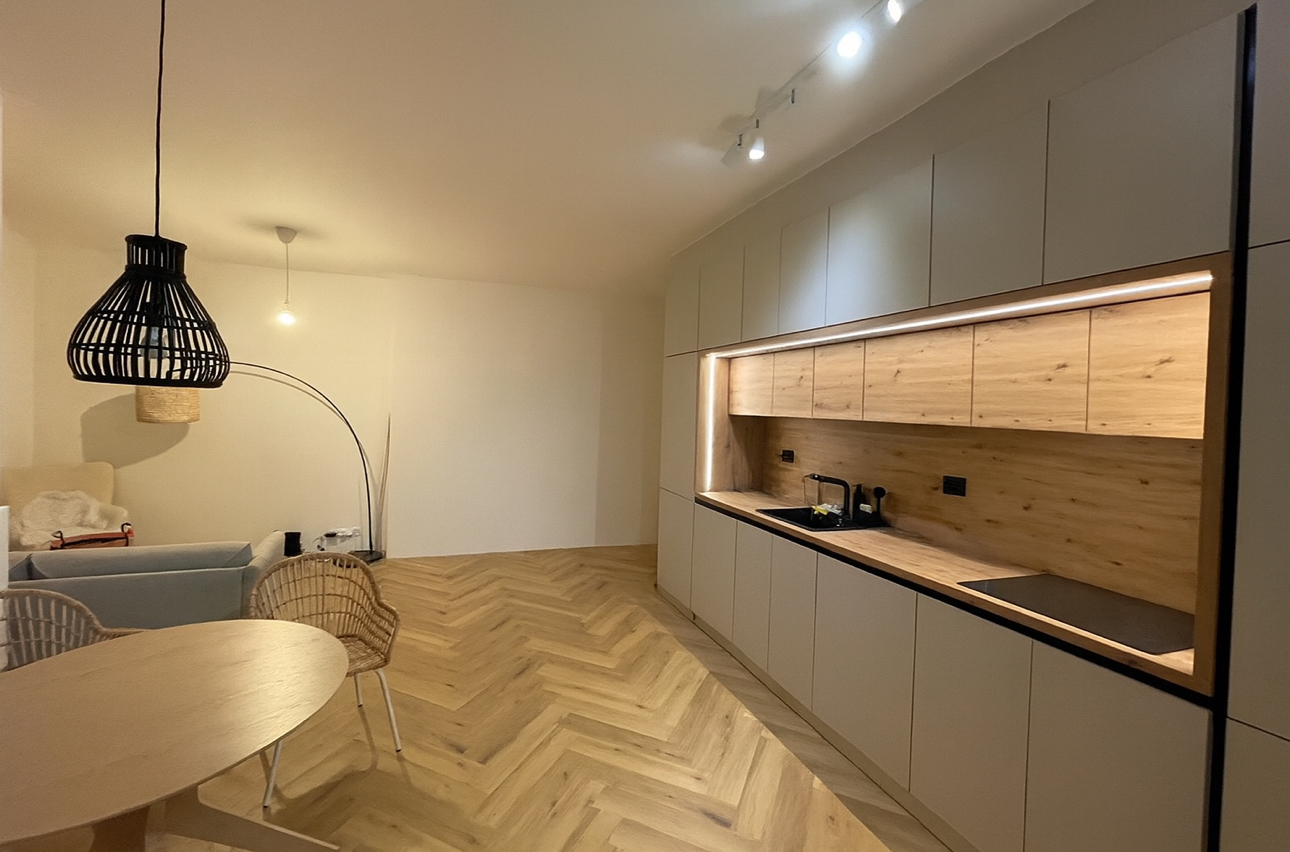 Rekonstrukce bytu na klíč - Na Zamyšlí