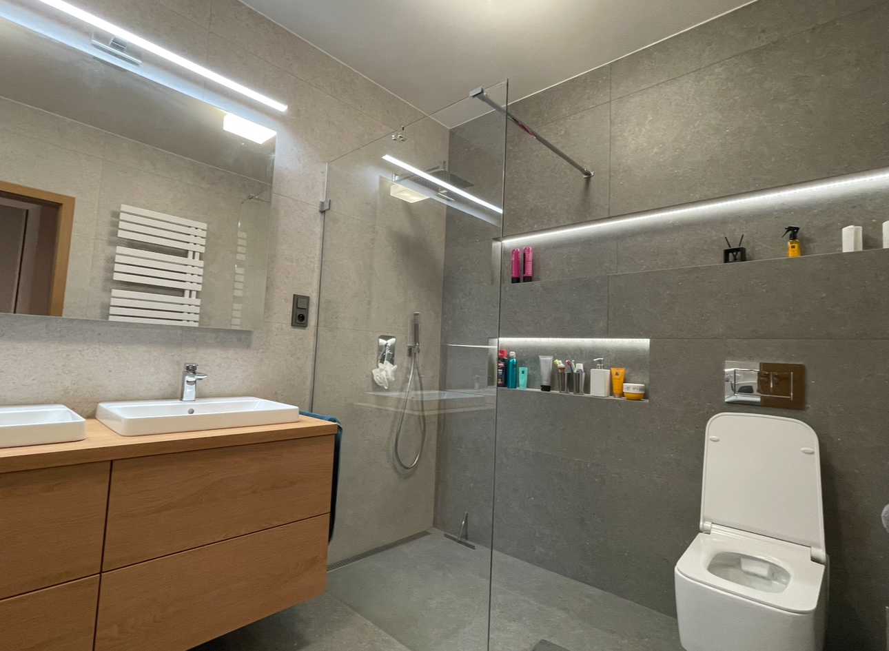 Project gallery image 1